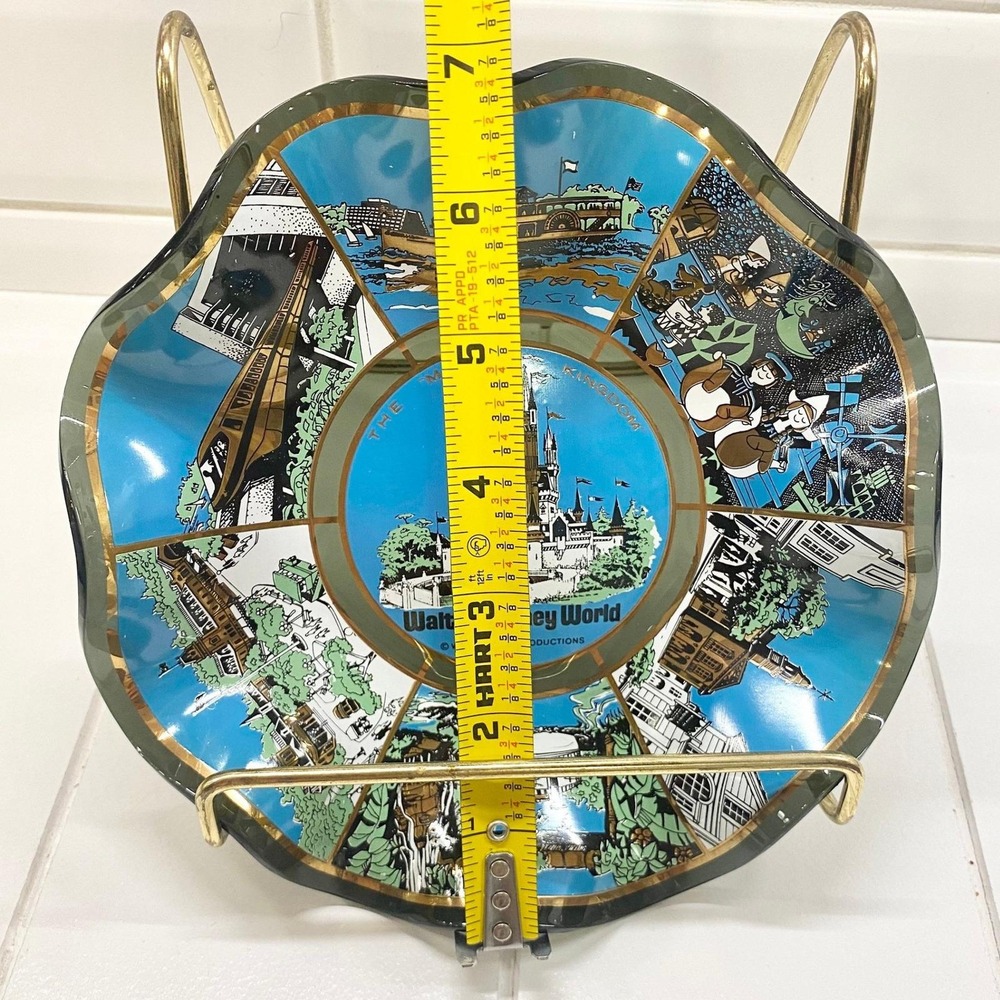 Vintage 1970s Walt Disney World Bowl, Houzz Glass Magic Kingdom Decor - Picture 9 of 10